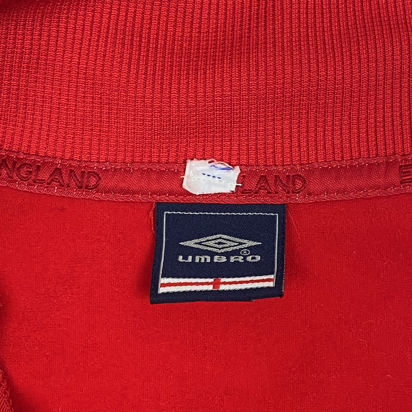 Red England Training Jacket (2007) | Medium