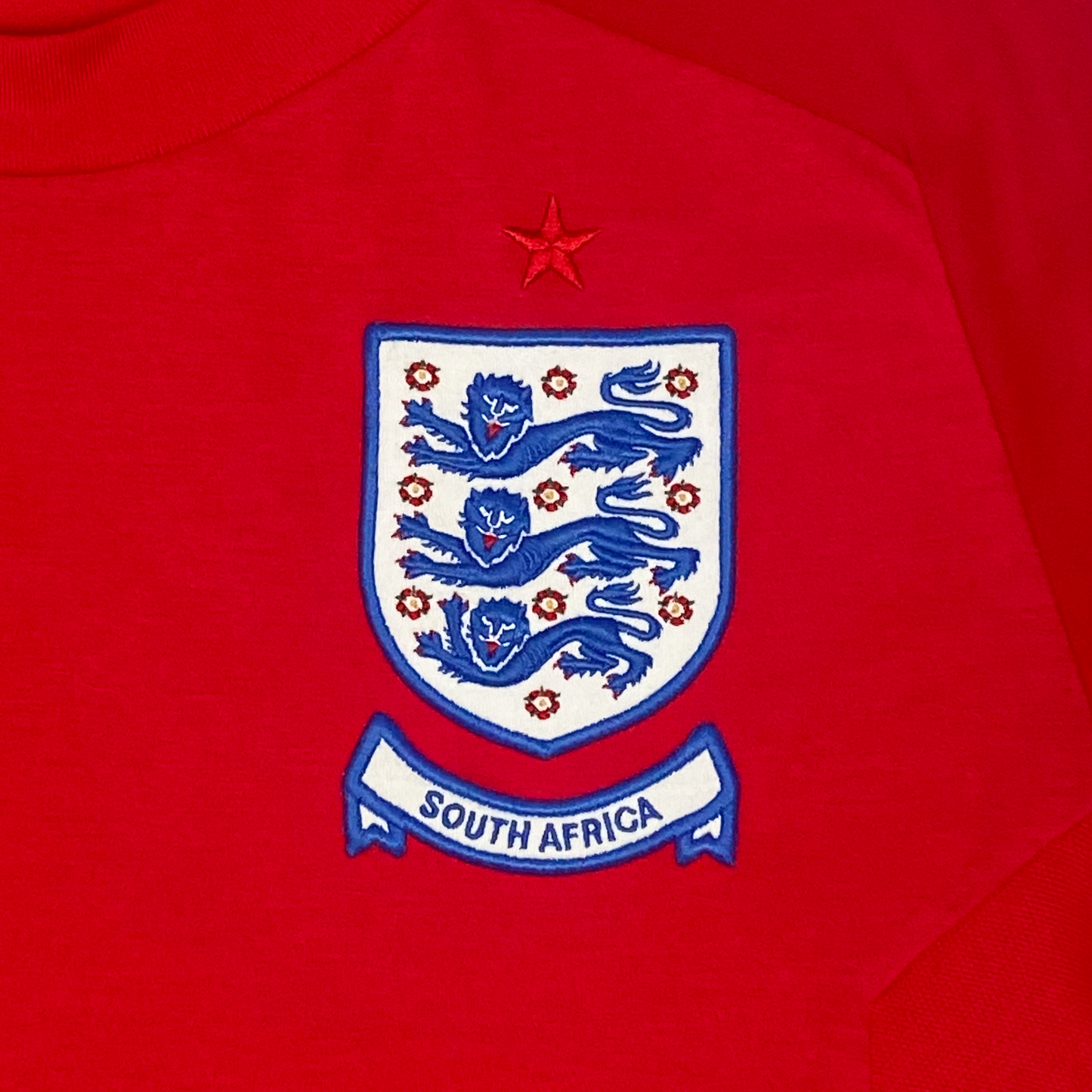England Away Shirt (2010) | Large