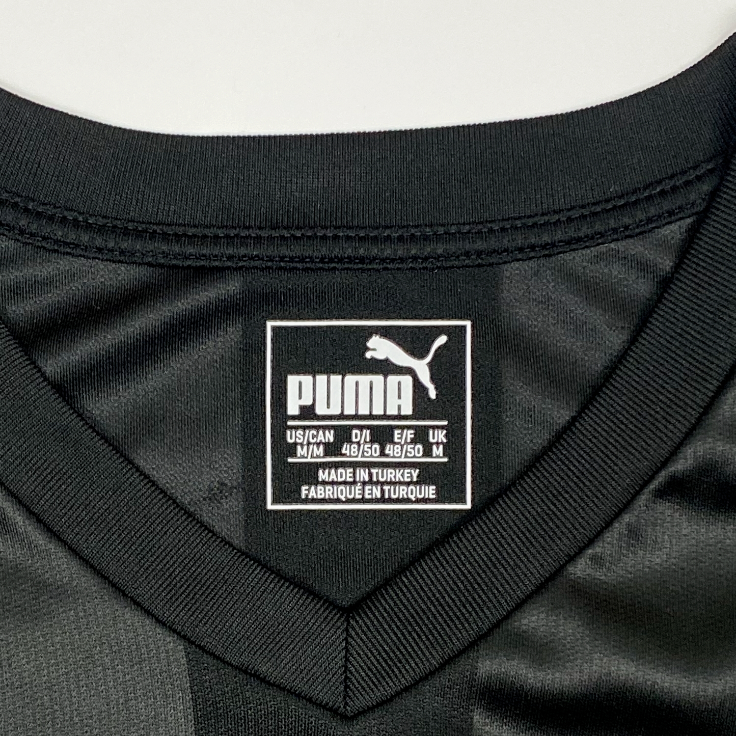 Newcastle United Third Shirt (2017-18) | Medium
