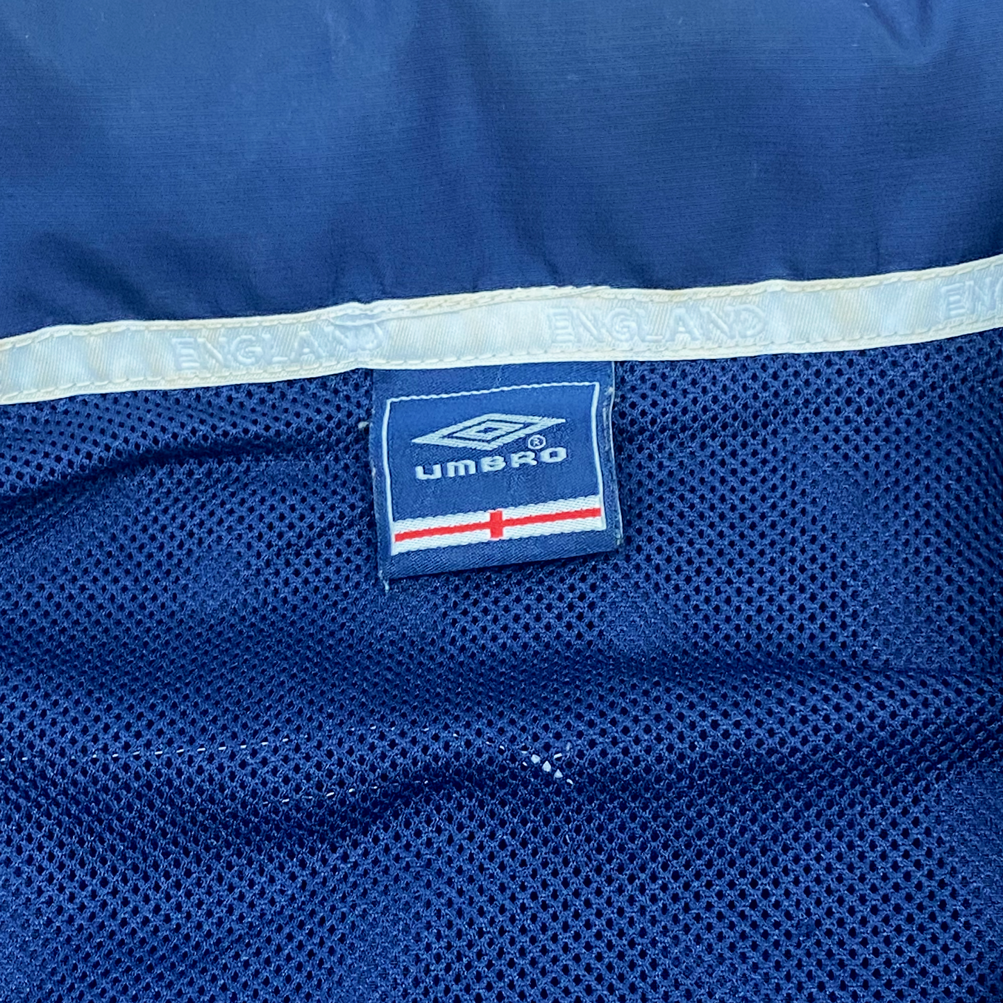 England Umbro Rain Jacket (2007) | Large