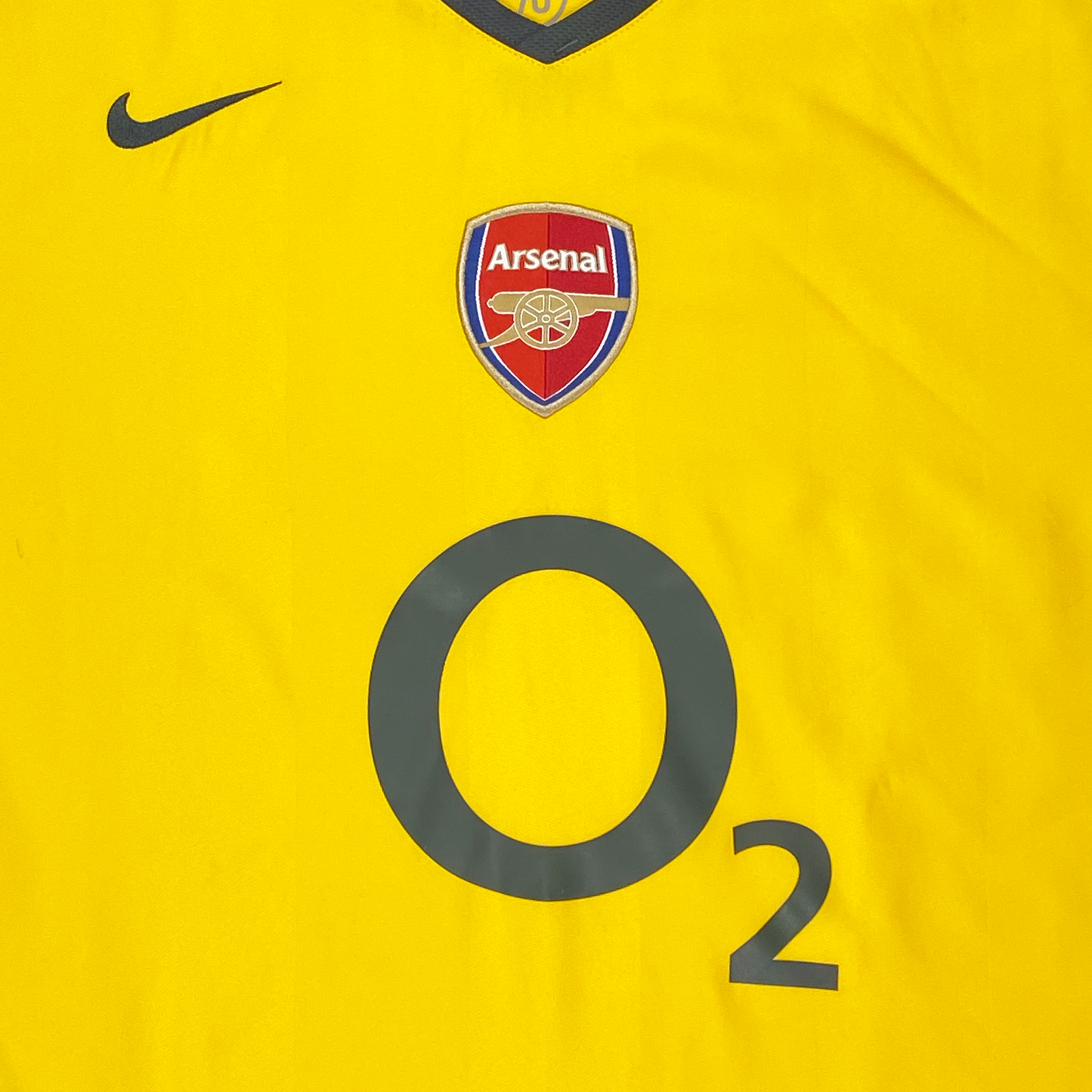 Arsenal Away Shirt (2005-06) | Extra Large