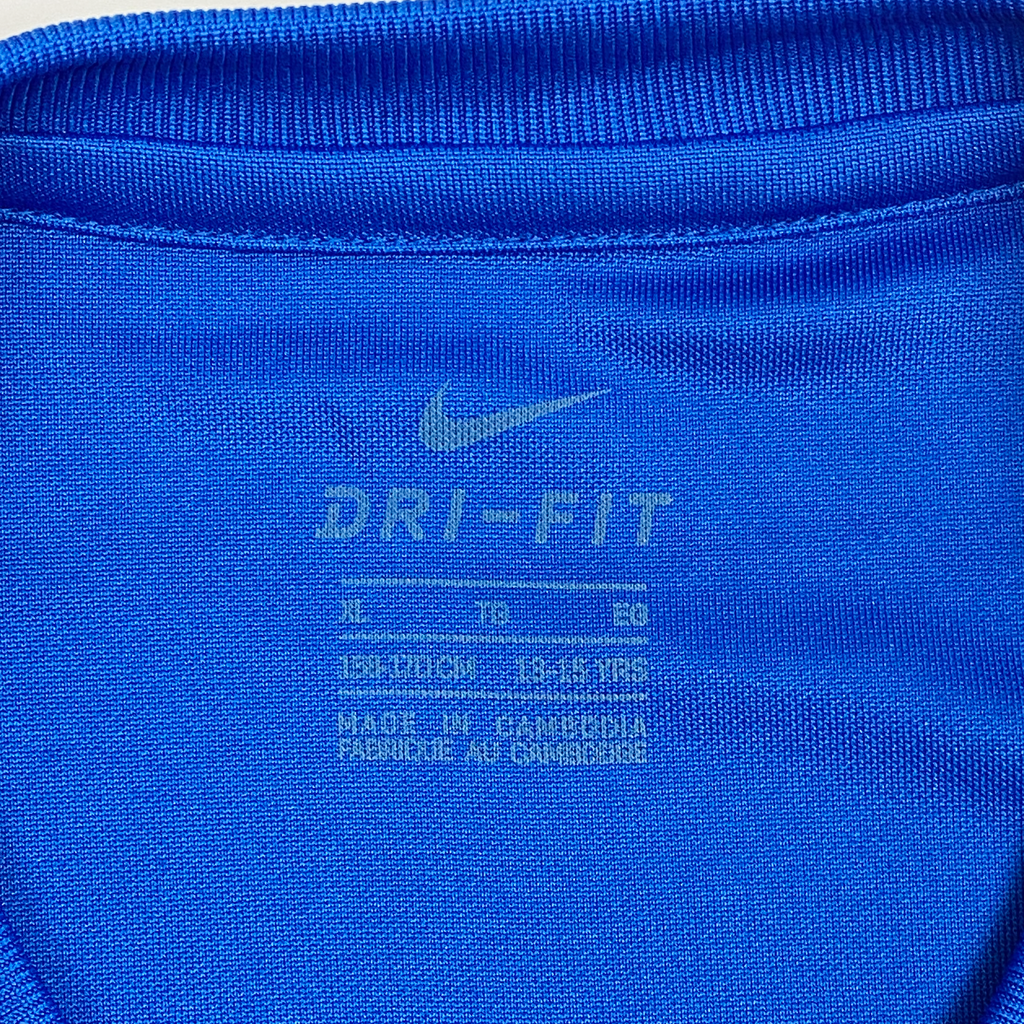 Brighton & Hove Albion Training Shirt (2018-19) | 14-15 Years