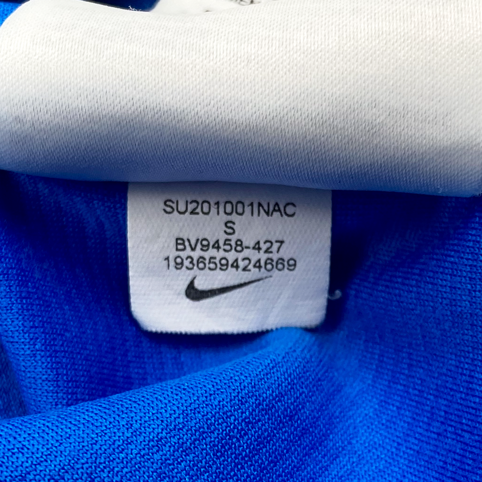 Brighton & Hove Albion Training Shirt | 8-9 Years