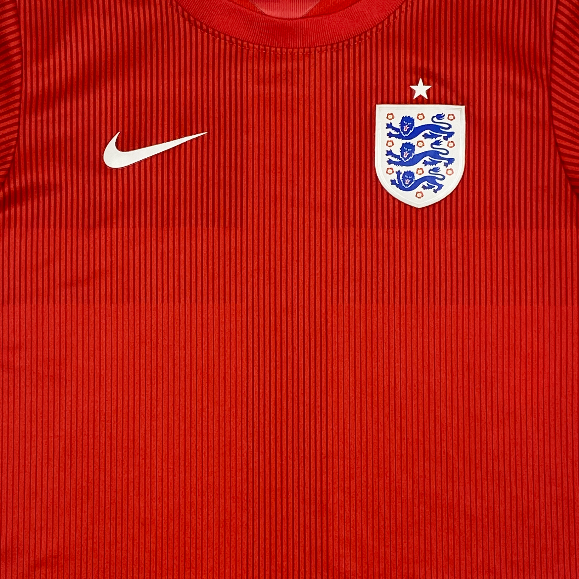 England Away Shirt (2014) | 6-7 Years