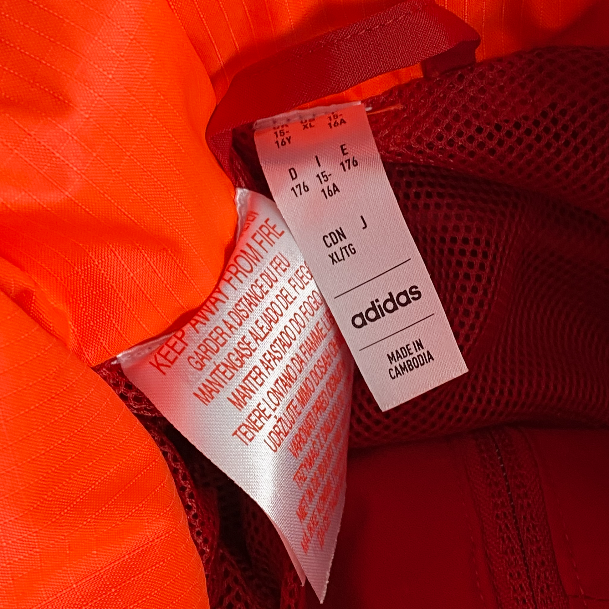 Aston Villa All Weather Jacket Red | 15-16 Years