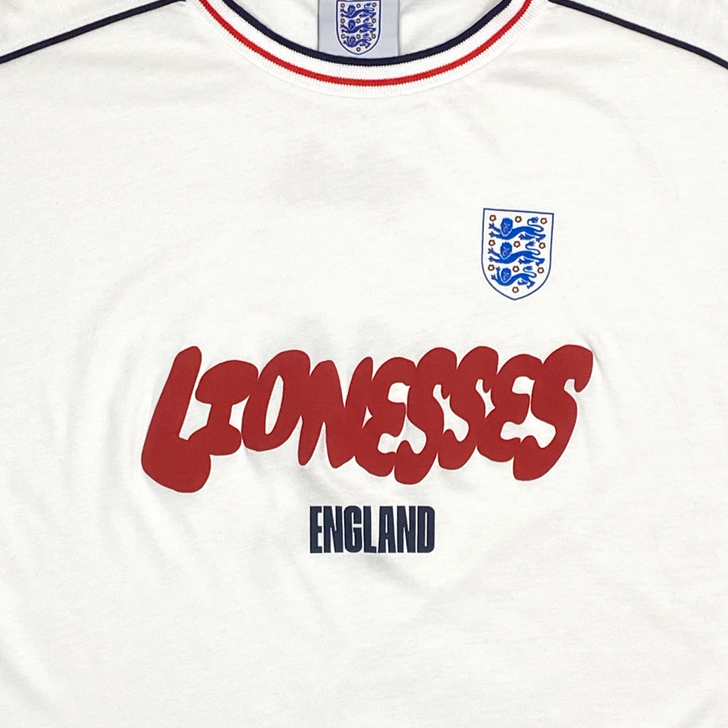Lionesses T-Shirt White | 11-12 Years