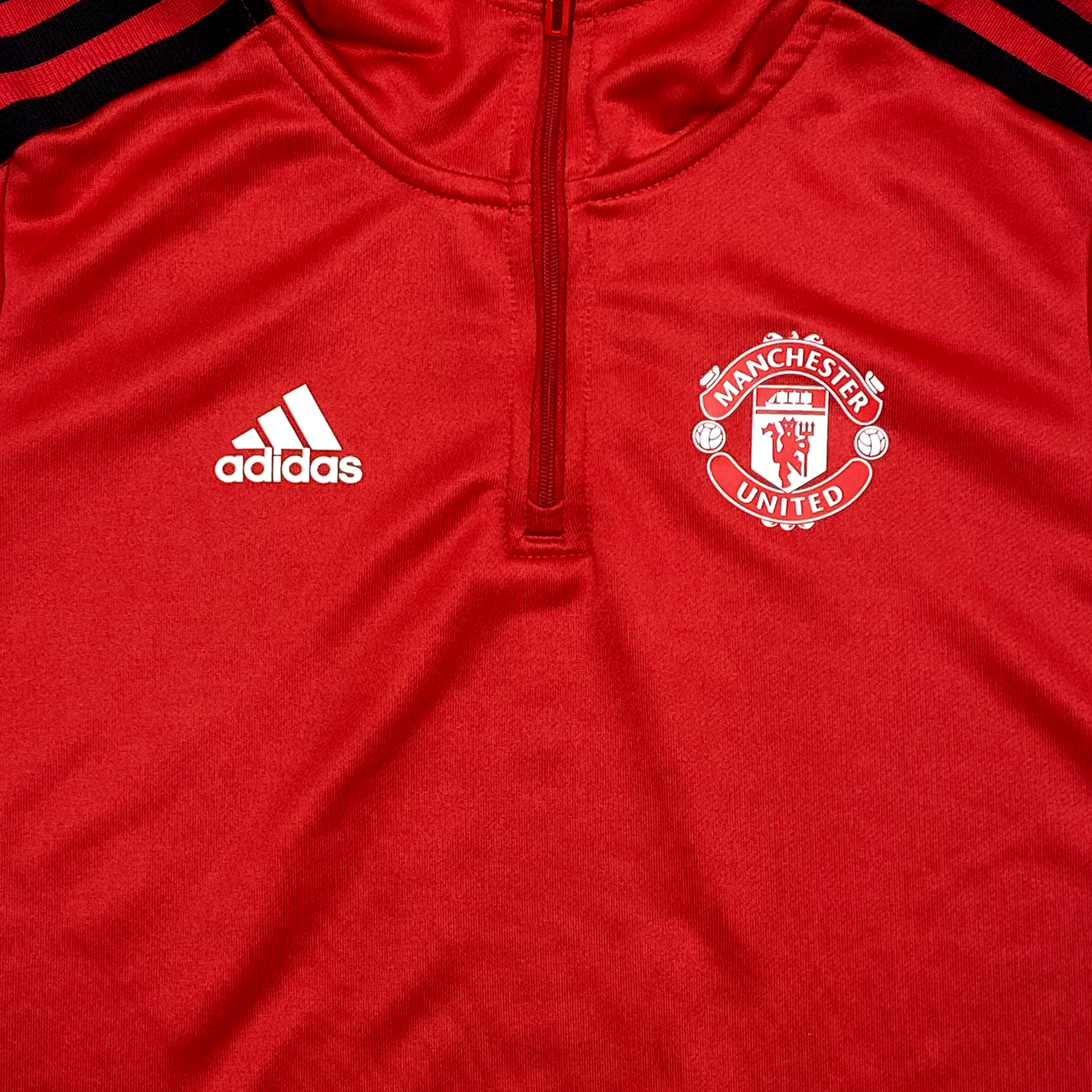 Manchester United Hooded Training Top | 11-12 Years