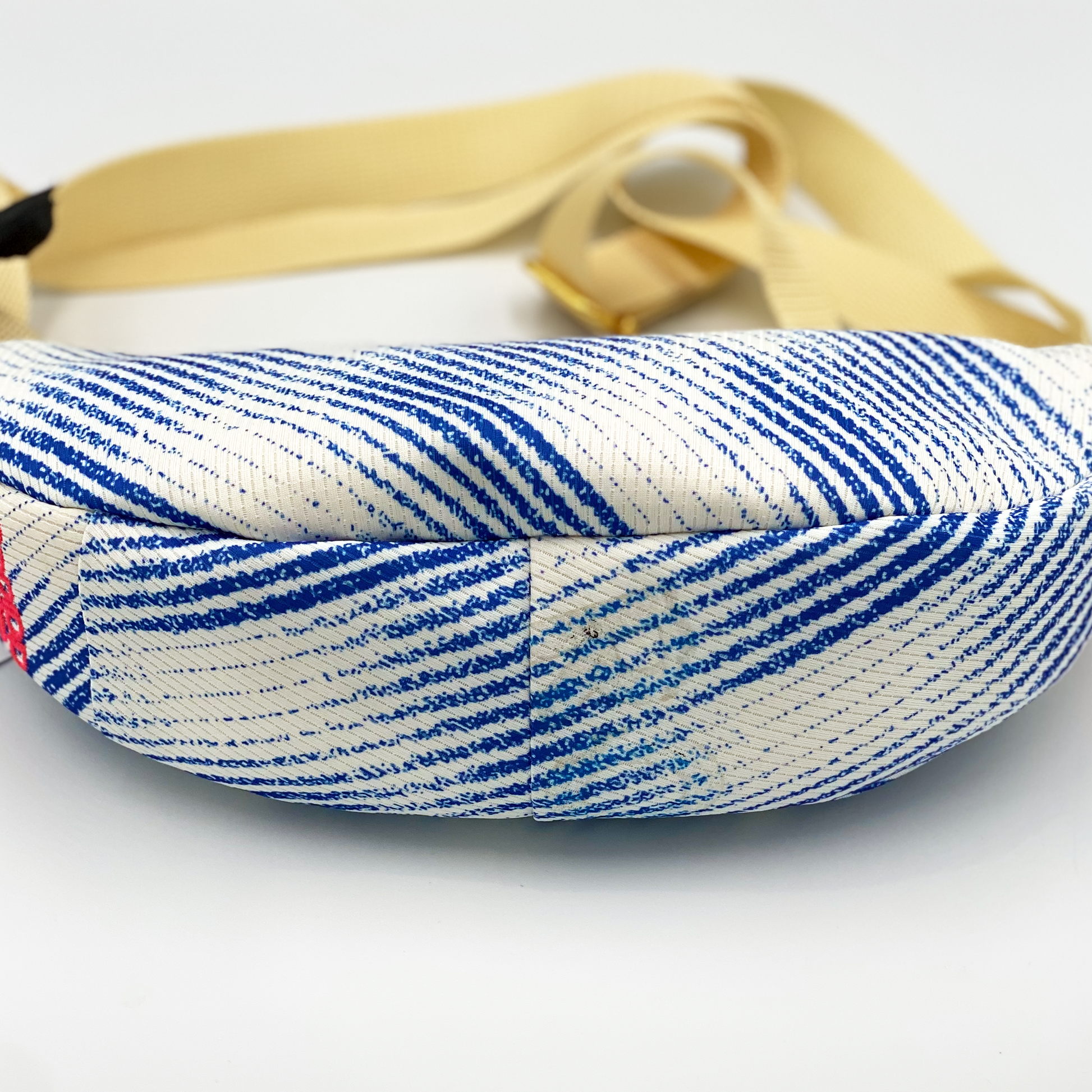 Manchester United Blue Crossbody Bag