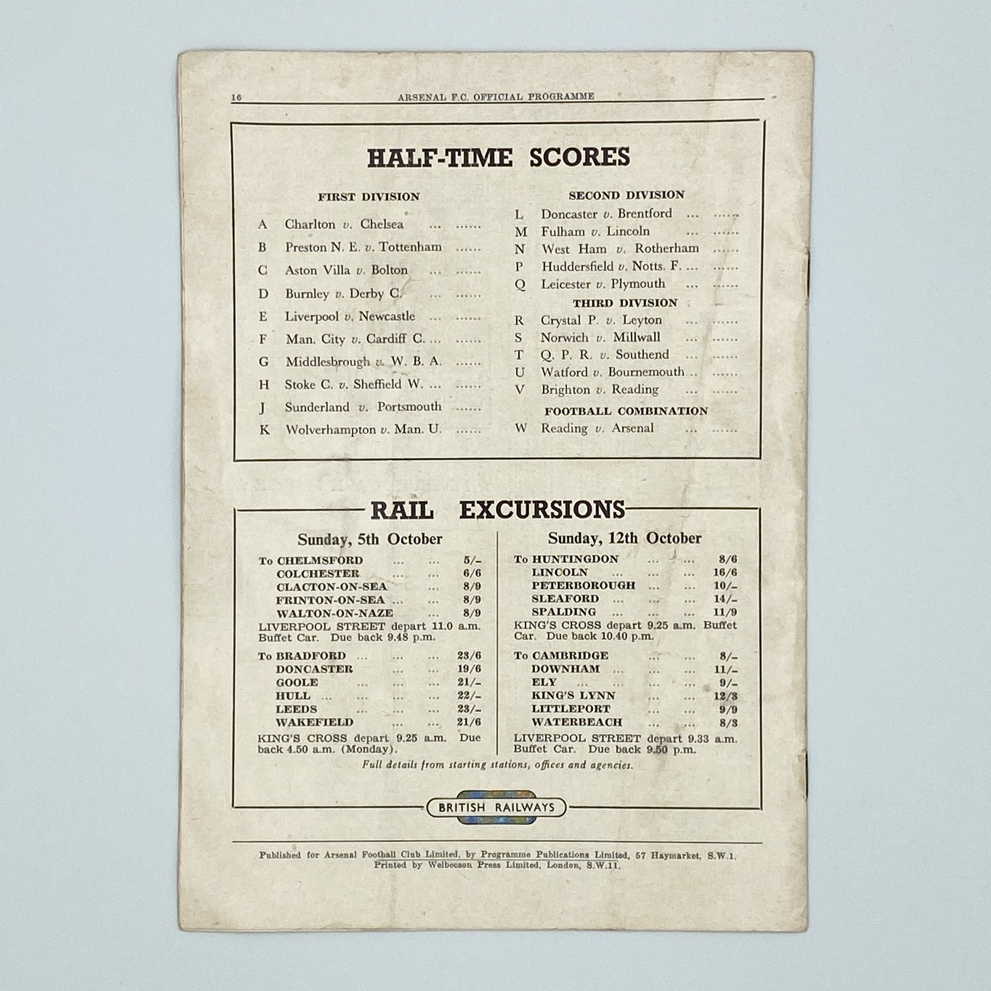 Arsenal vs Blackpool Programme (4 October, 1952)