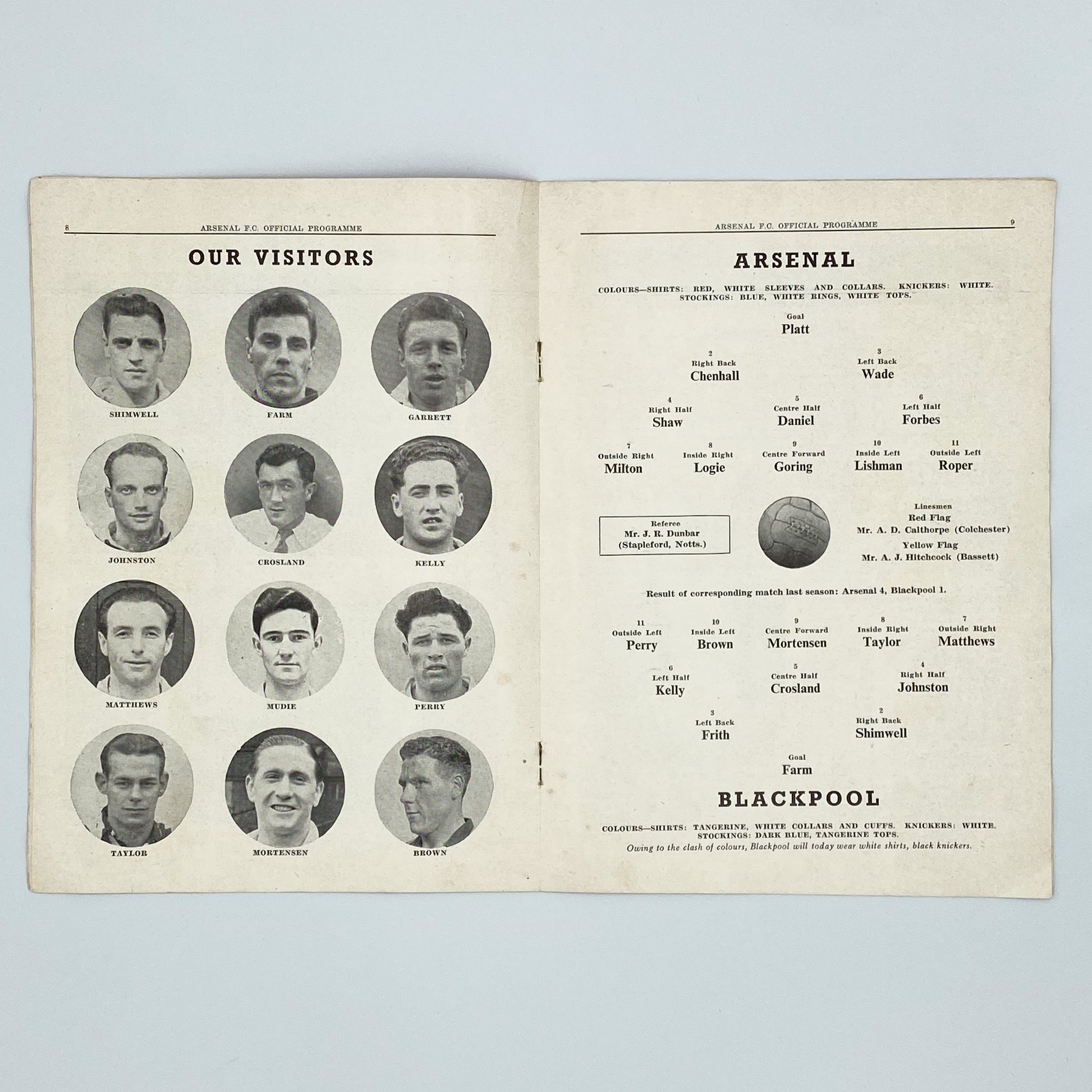 Arsenal vs Blackpool Programme (4 October, 1952)