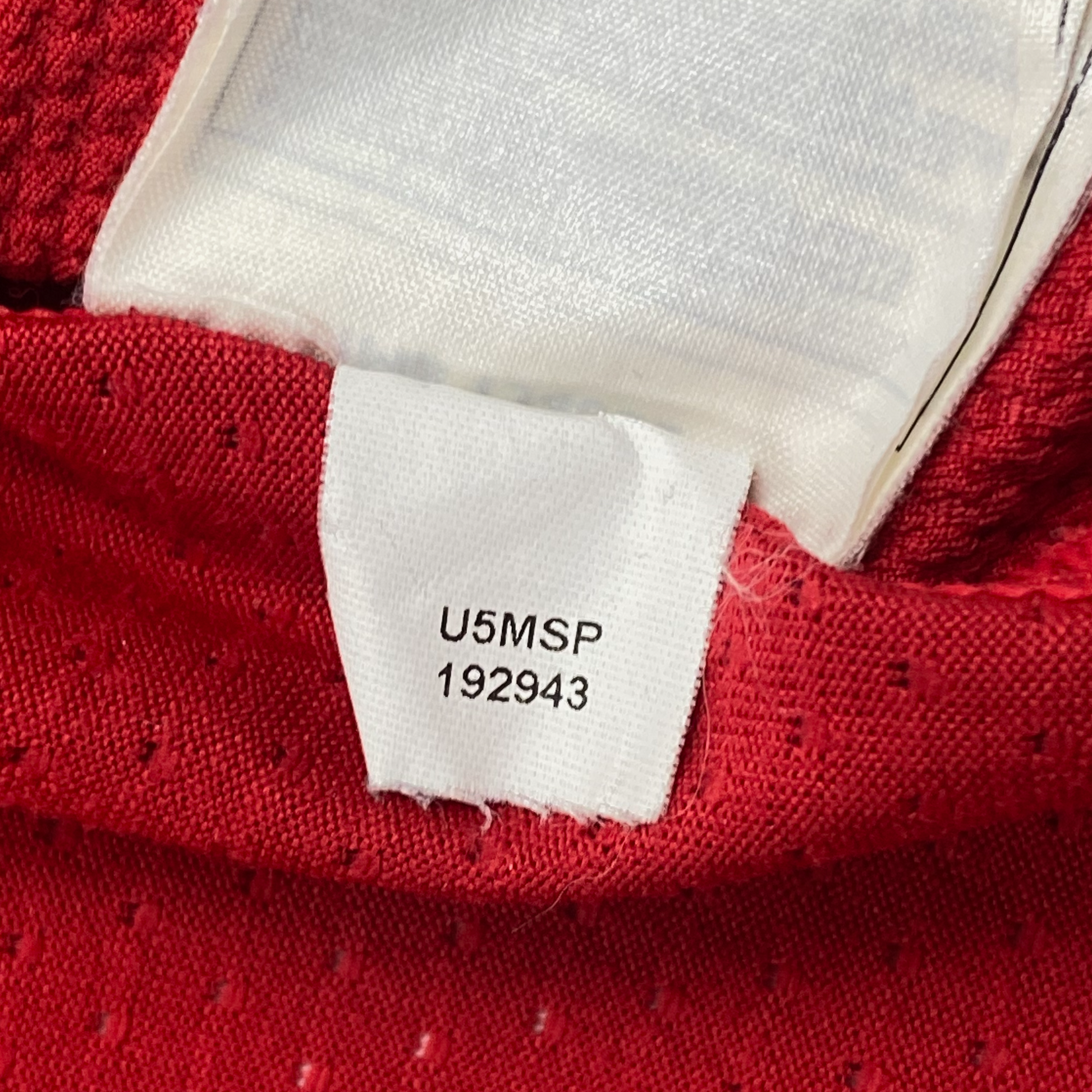 Arsenal Signed Training Shirt (2005-06) | Small