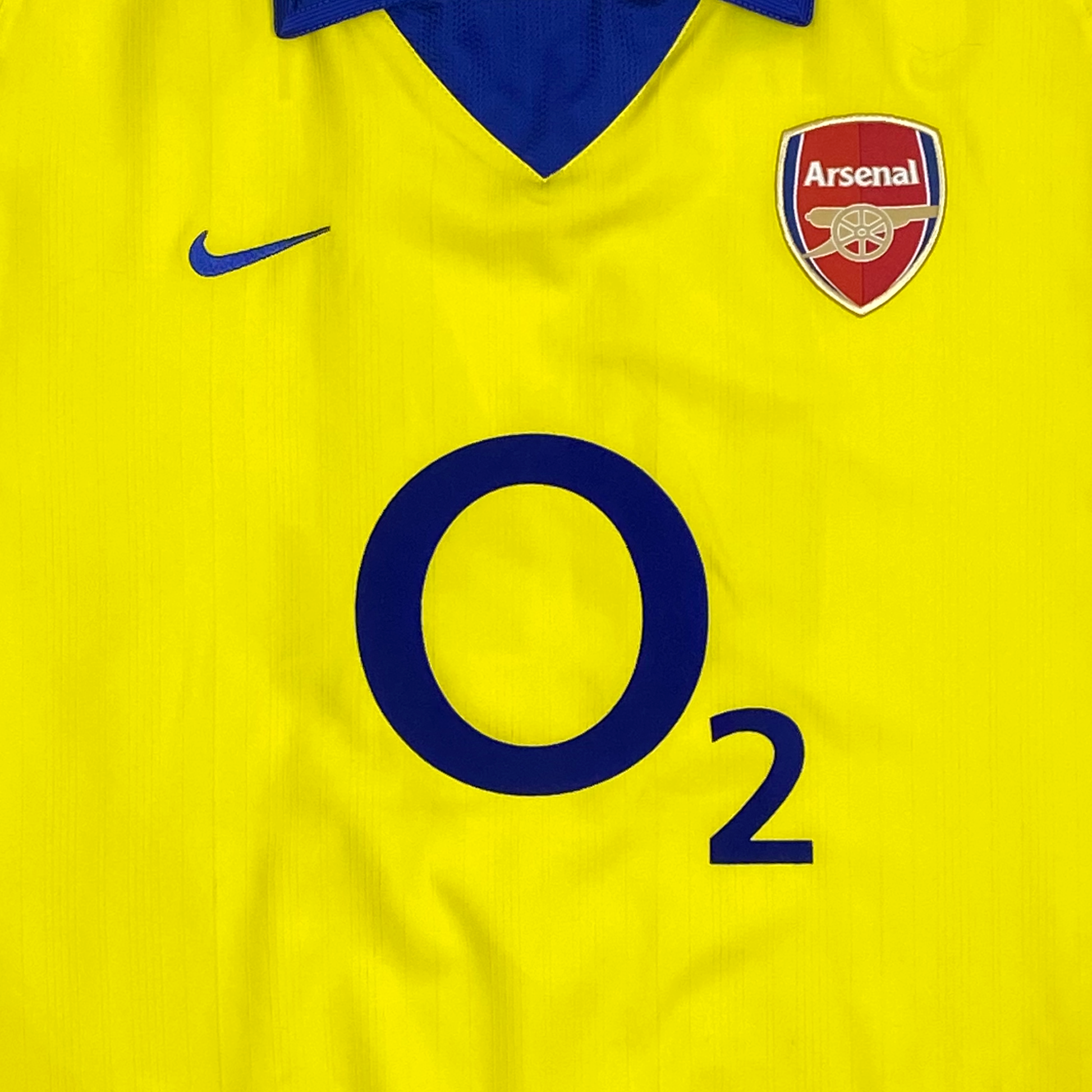 Arsenal Away Shirt (2003-04) - Champions 04 | Medium