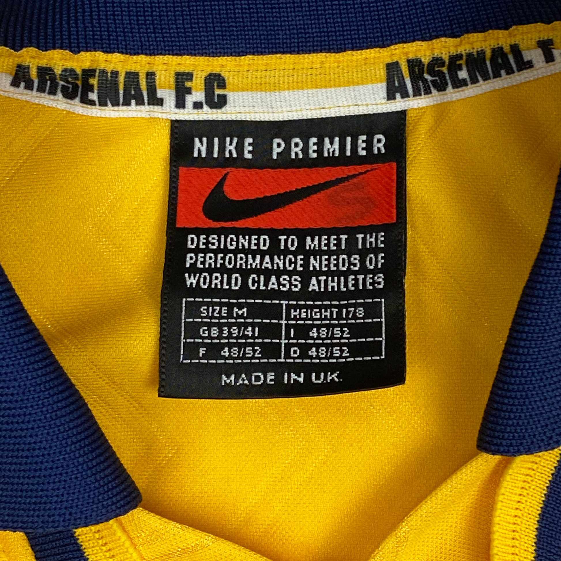 Arsenal Away Shirt (1996-97) | Medium