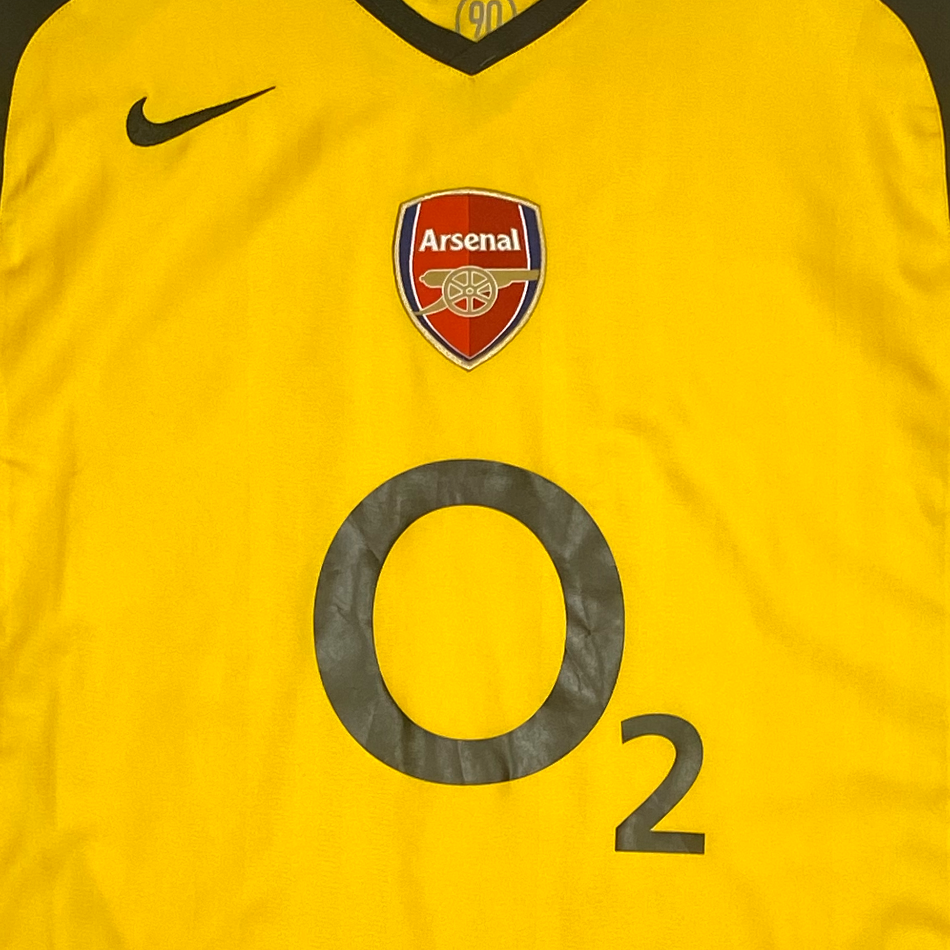 Arsenal Away Shirt (2005-06) | Medium