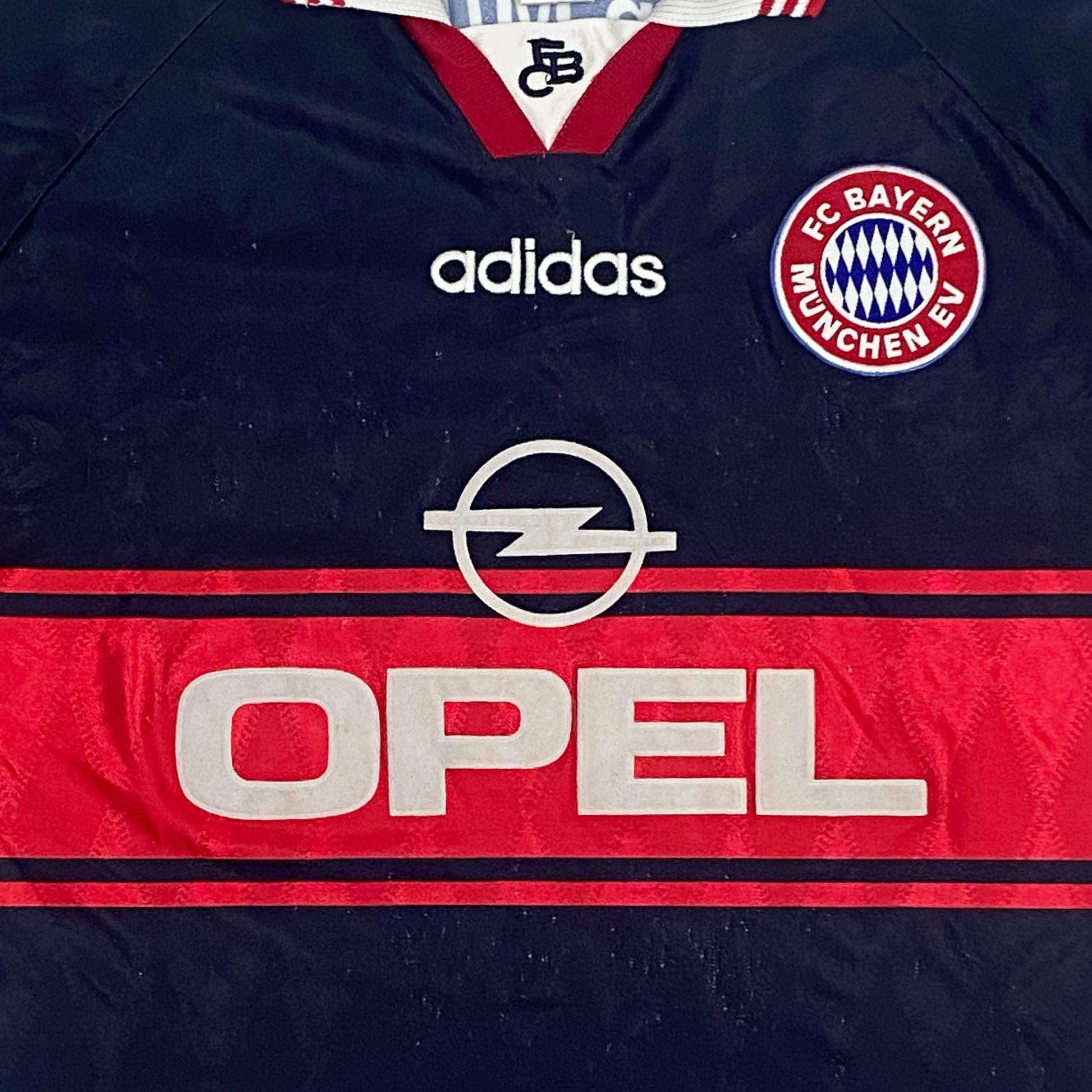 Bayern Munich Home Shirt (1997-99) | Large