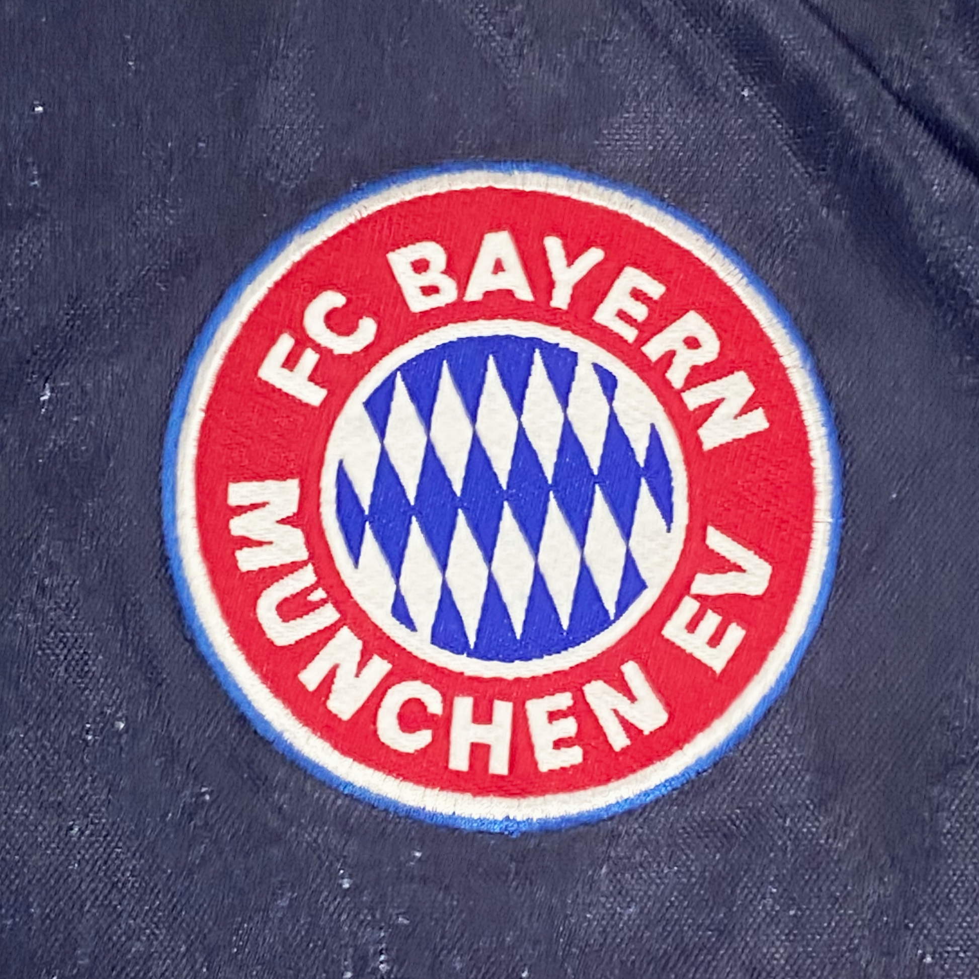 Bayern Munich Home Shirt (1997-99) | Large