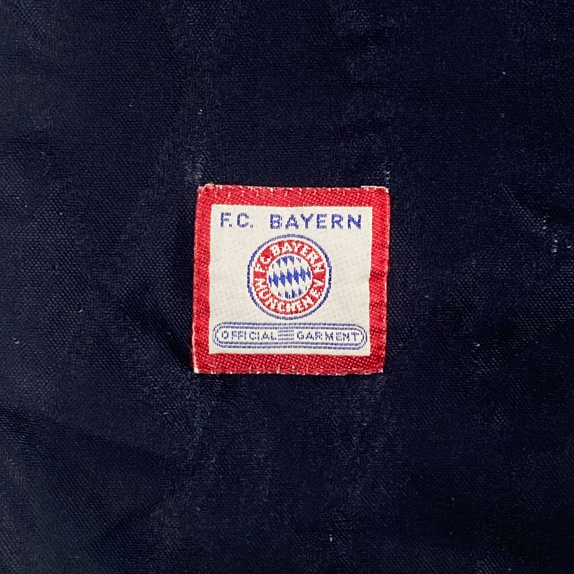 Bayern Munich Home Shirt (1997-99) | Large