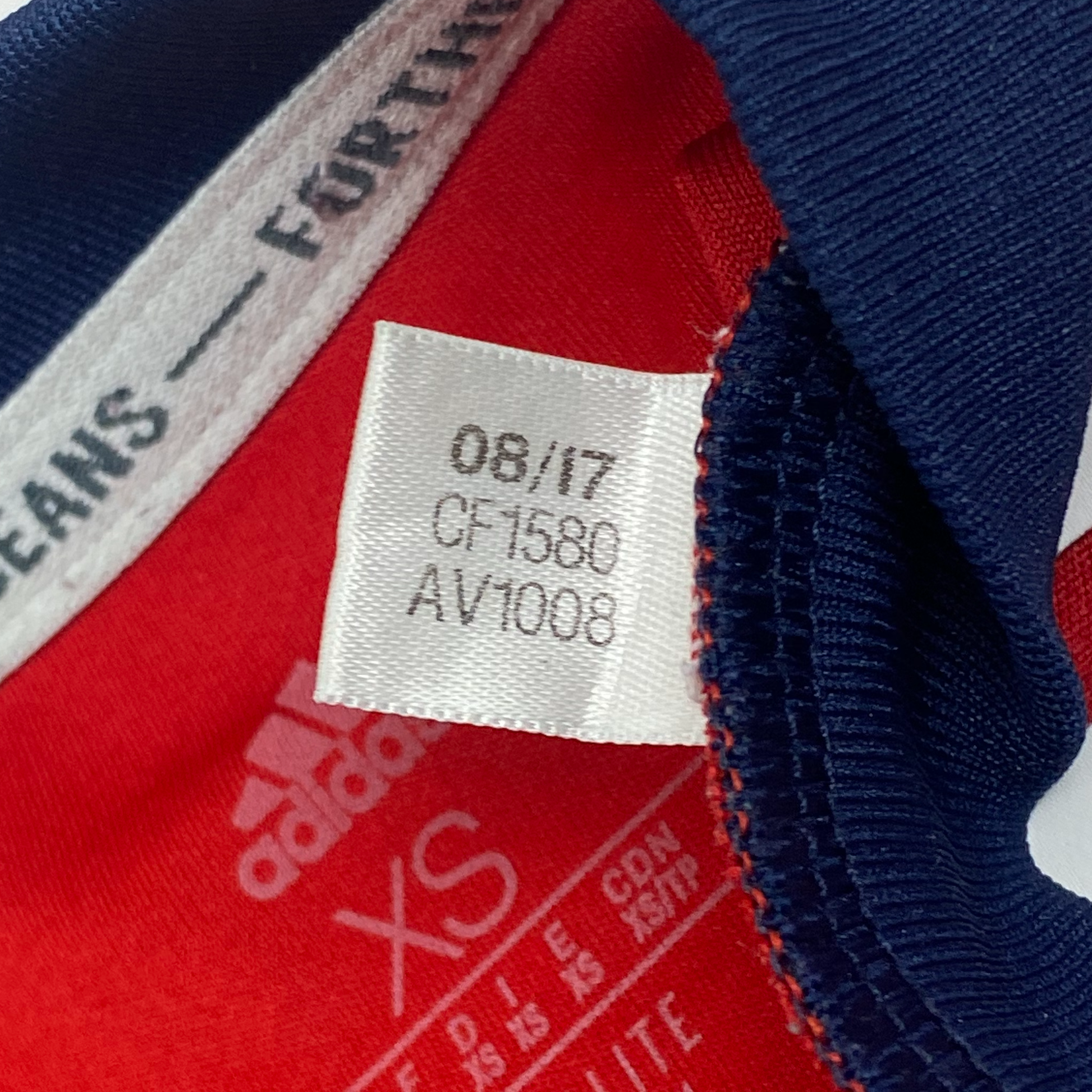 Bayern Munich Pre-Match Shirt (2017-18) | Extra Small