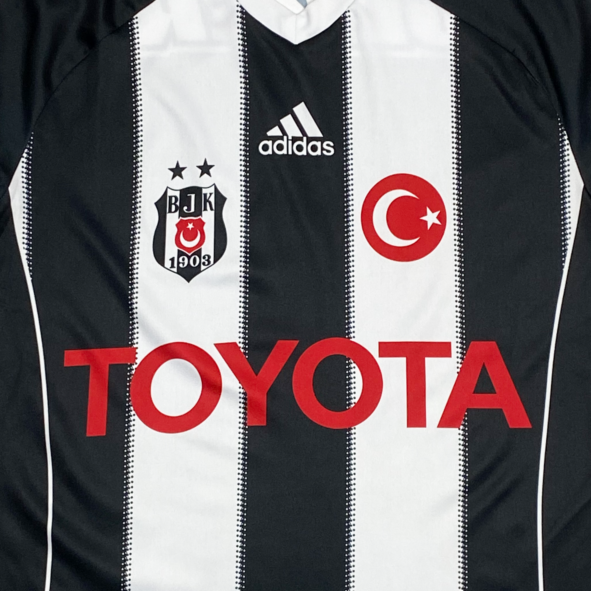 Beşiktaş Away Shirt (2011-12) | Small