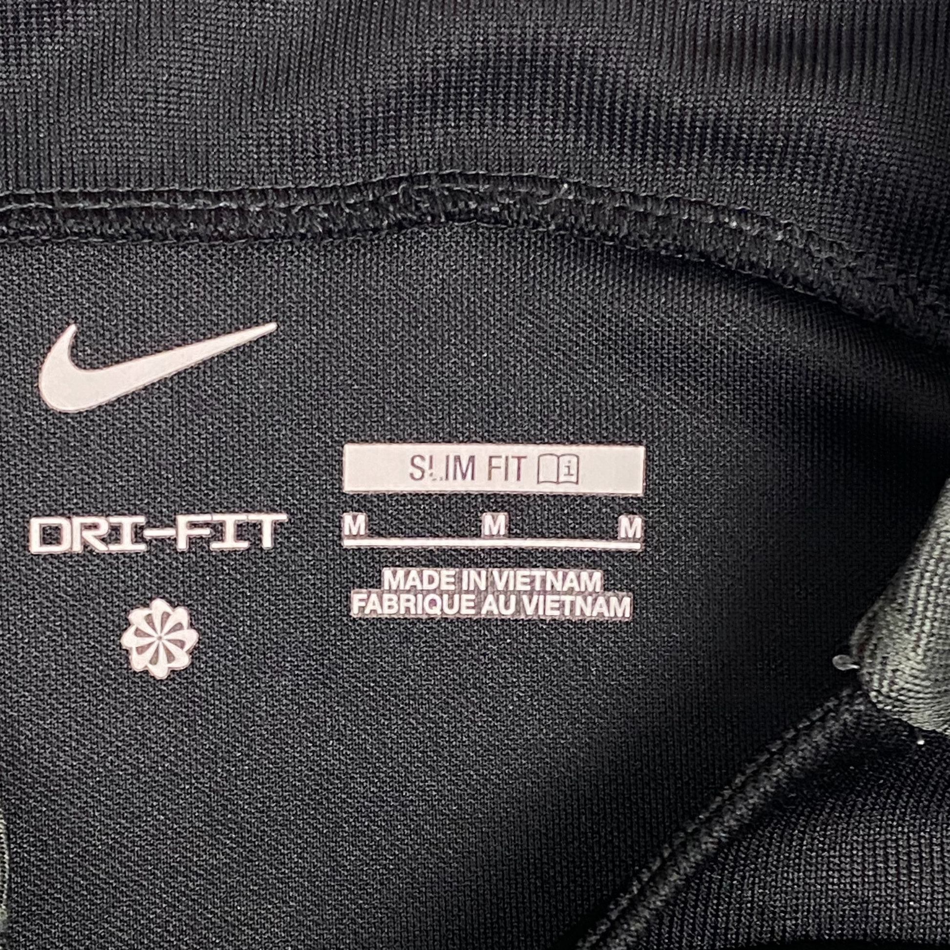 Brighton & Hove Albion Training Shirt (2022-23) | Women's Medium