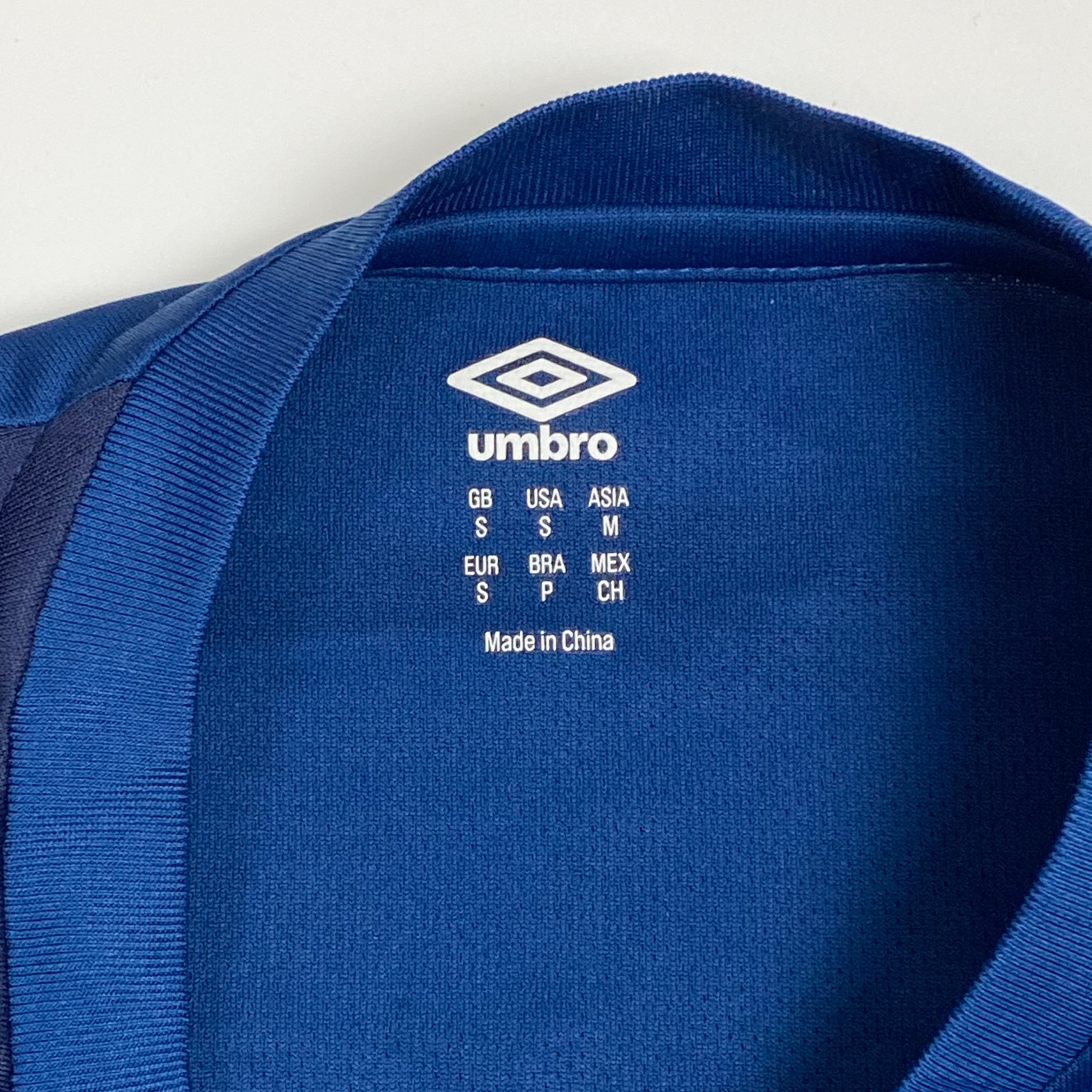 Eastbourne Borough Training Shirt (2022-23) | Small