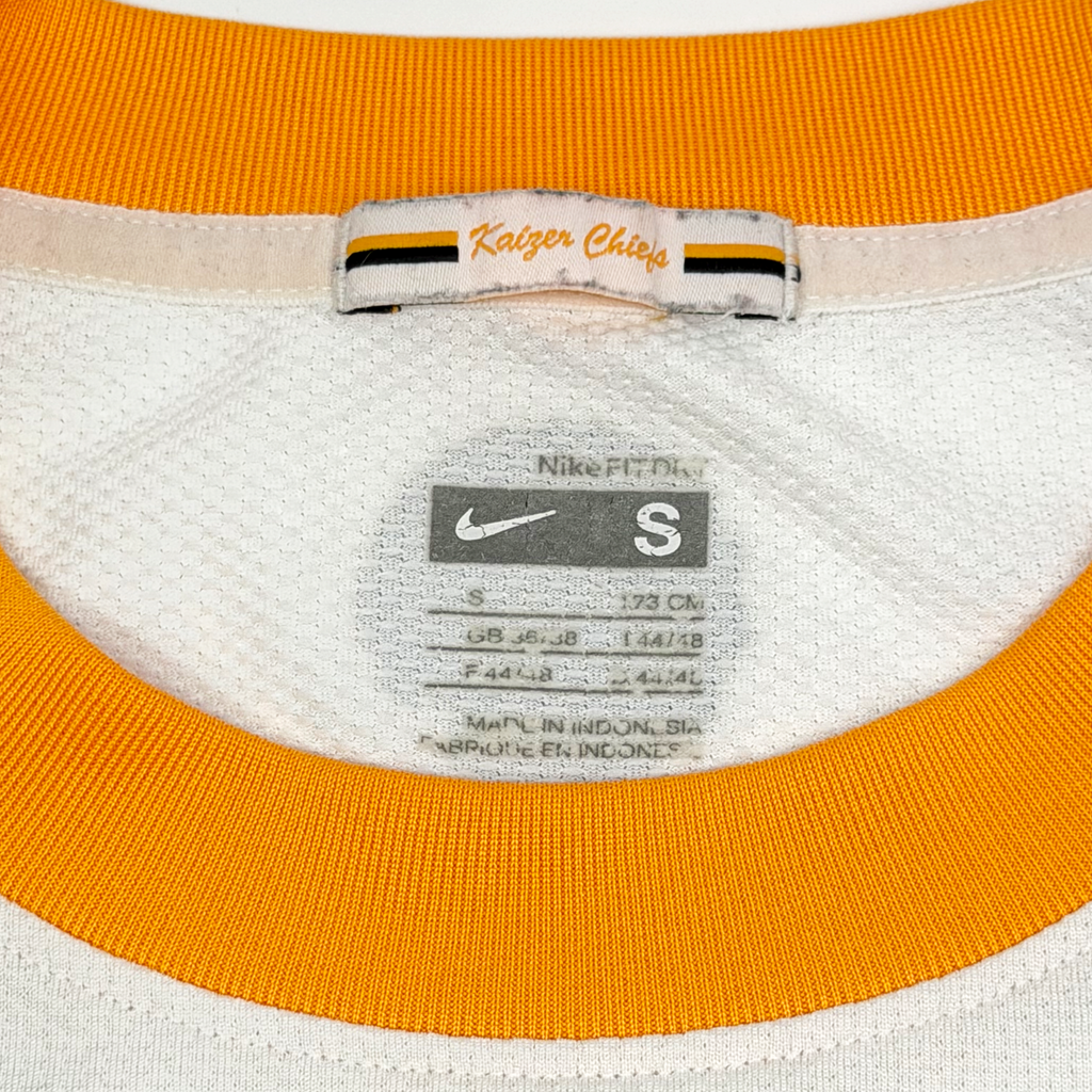 Kaizer Chiefs Away Shirt (2009-10) | Small