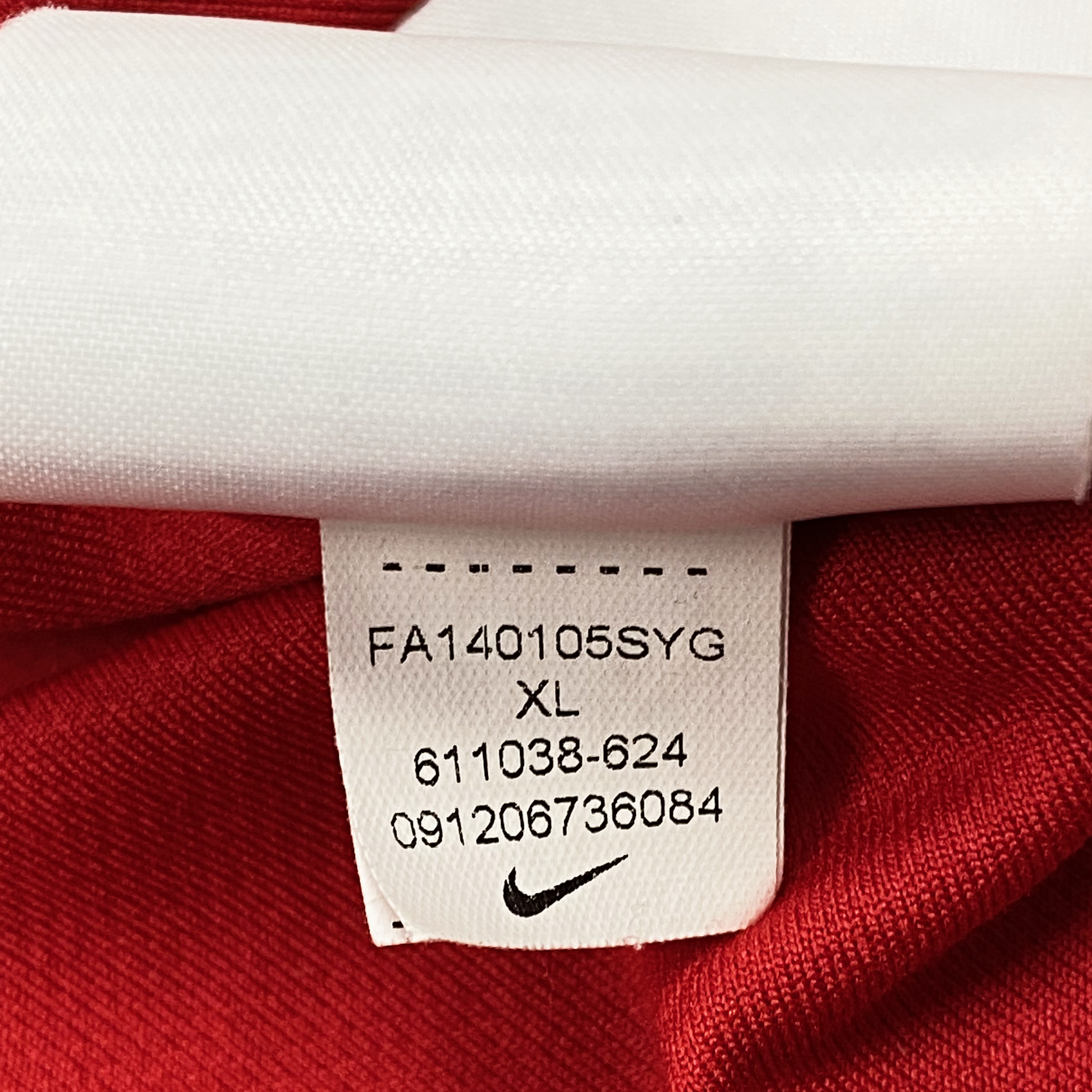 Manchester United Long-Sleeve Home Shirt (2014-15) - Falcao 9 | Extra Large