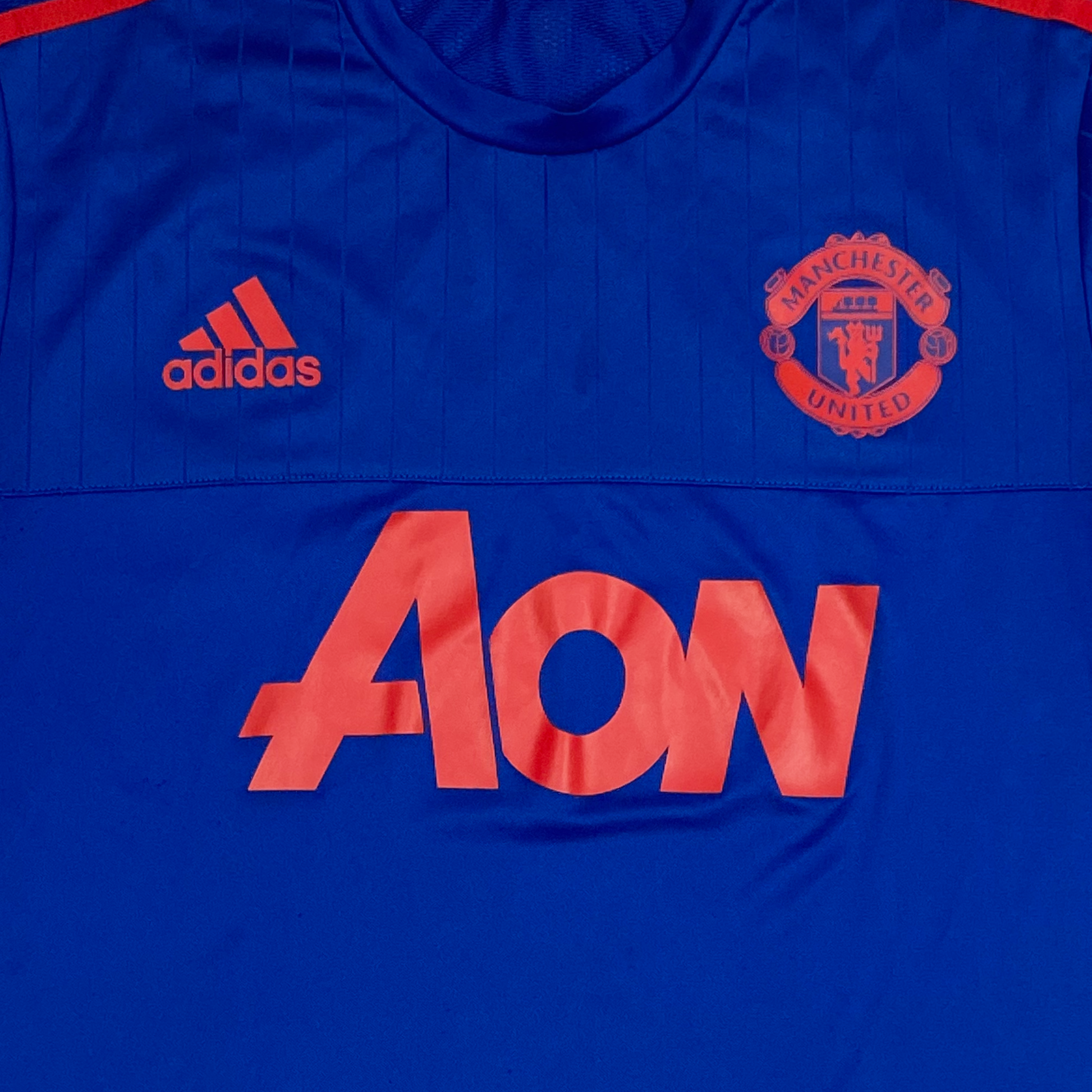 Manchester United Training Shirt (2015-16) | Large