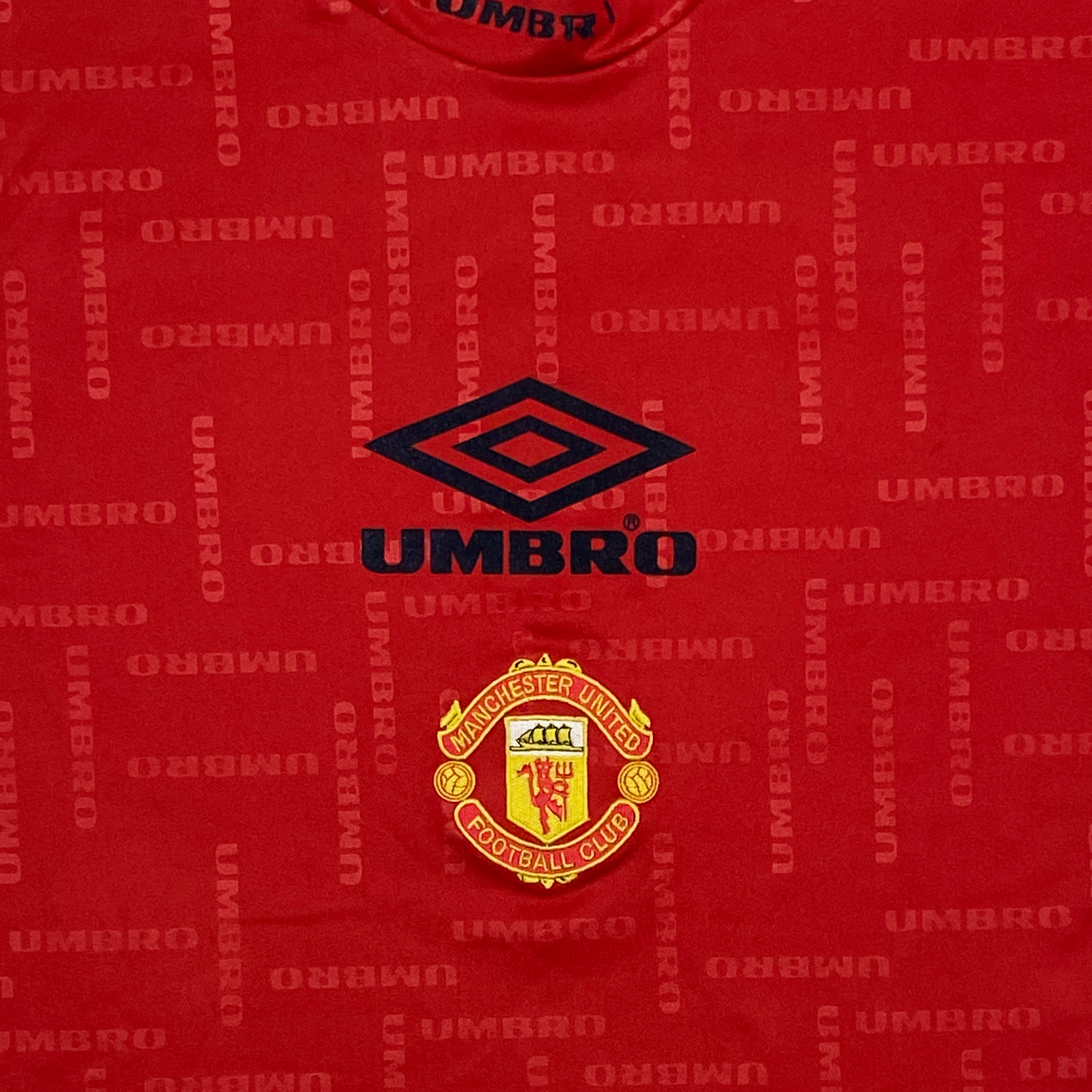 Manchester United Training Shirt (1994-96) | 10-11 Years