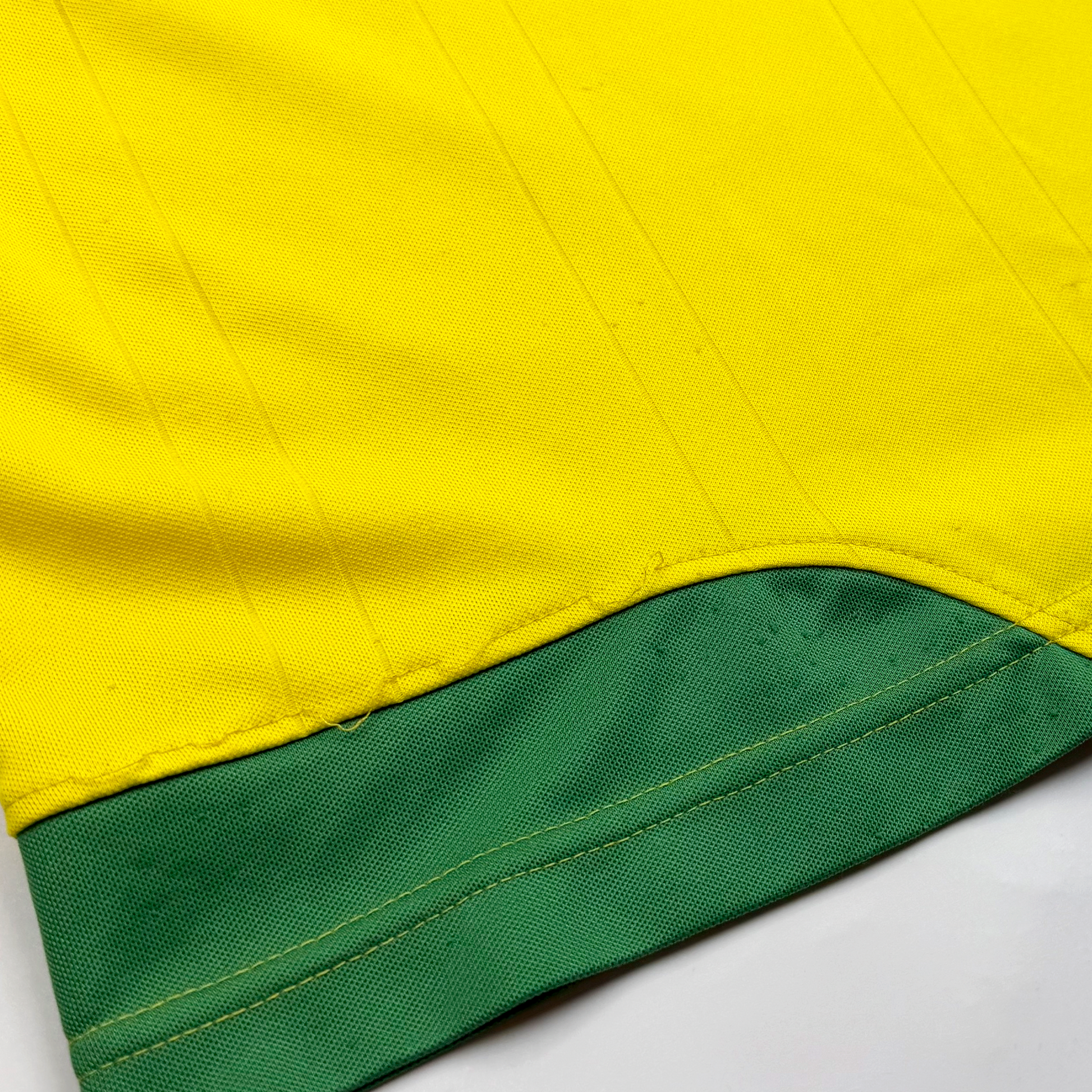Norwich City Home Shirt (2010-11) | Extra Large