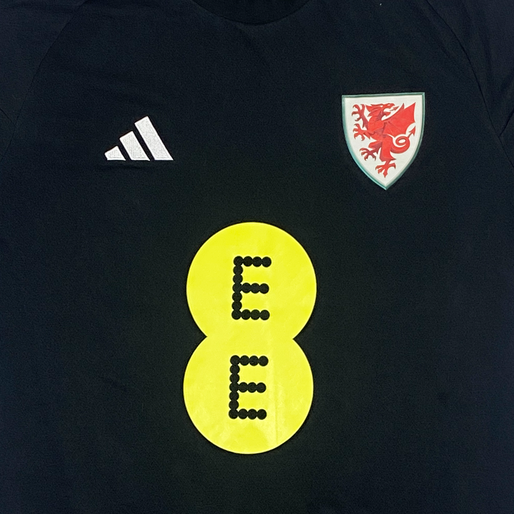 Wales Black Training Shirt (2020) | Medium