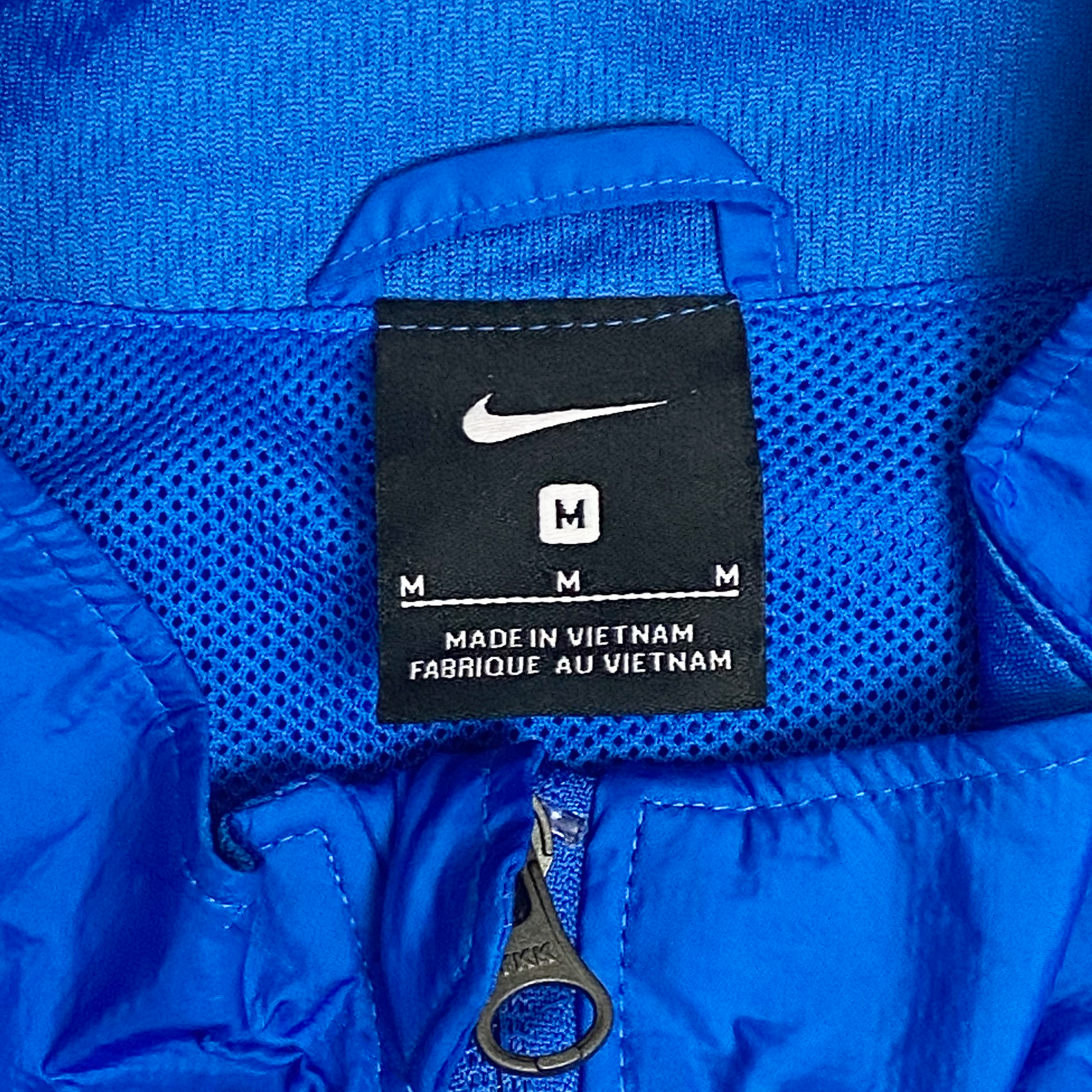 Brighton & Hove Albion Rain Jacket | Medium
