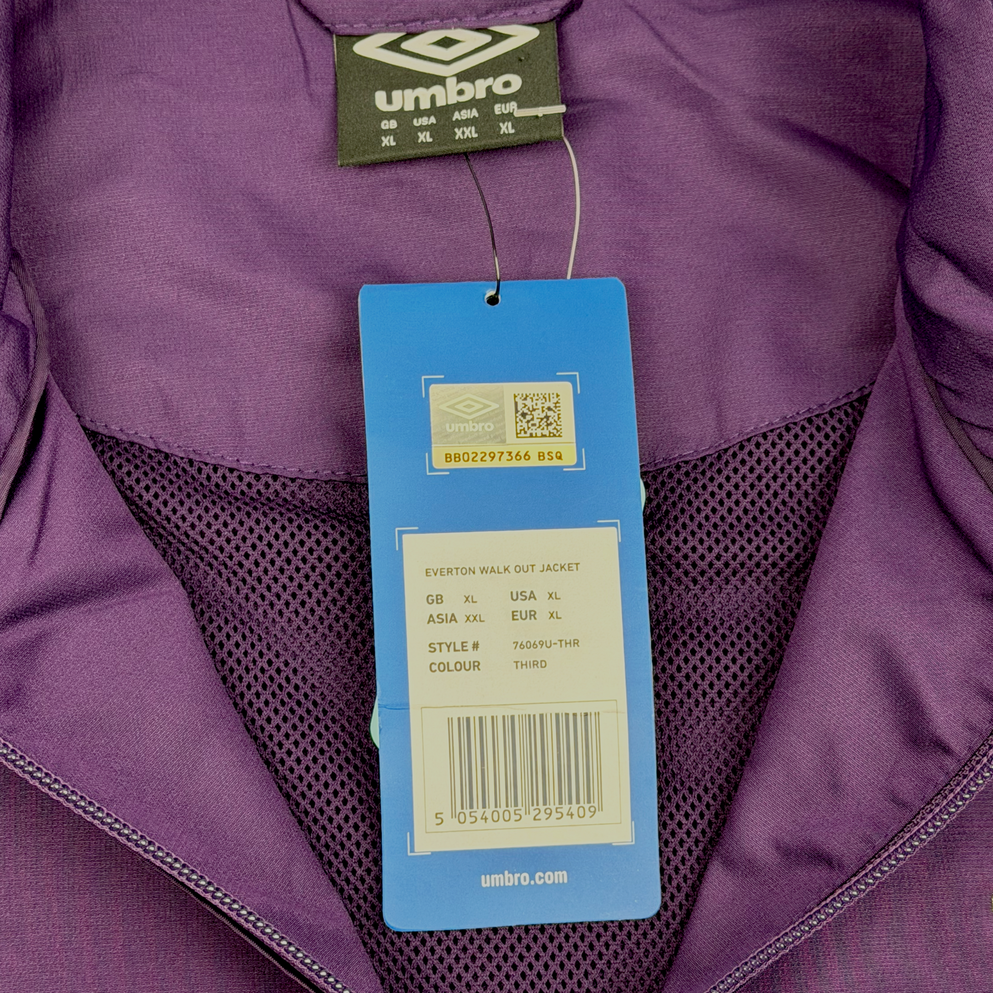 Everton Walk Out Jacket (2015-16) | Extra Large