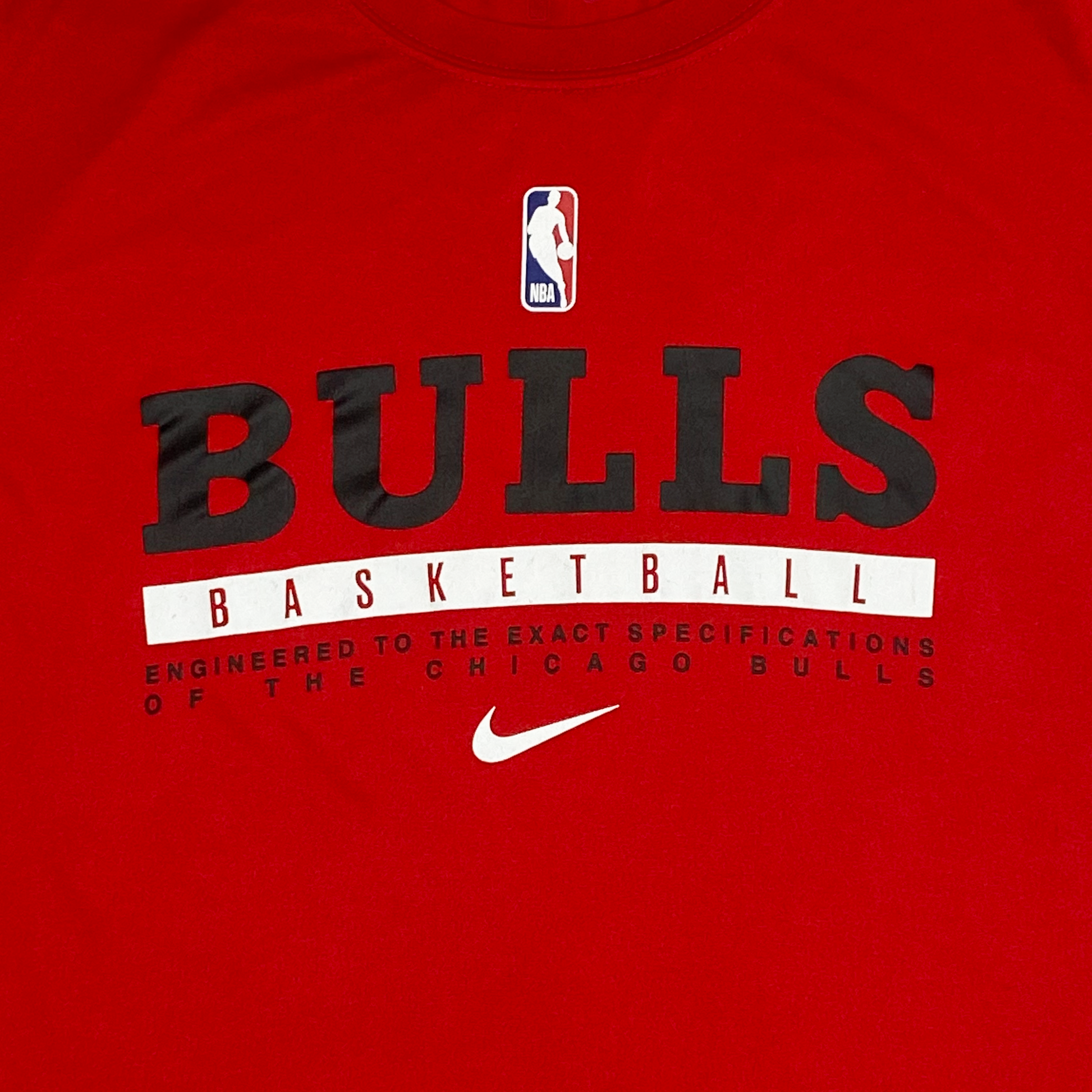 Chicago Bulls Basketball Red T-Shirt | Large