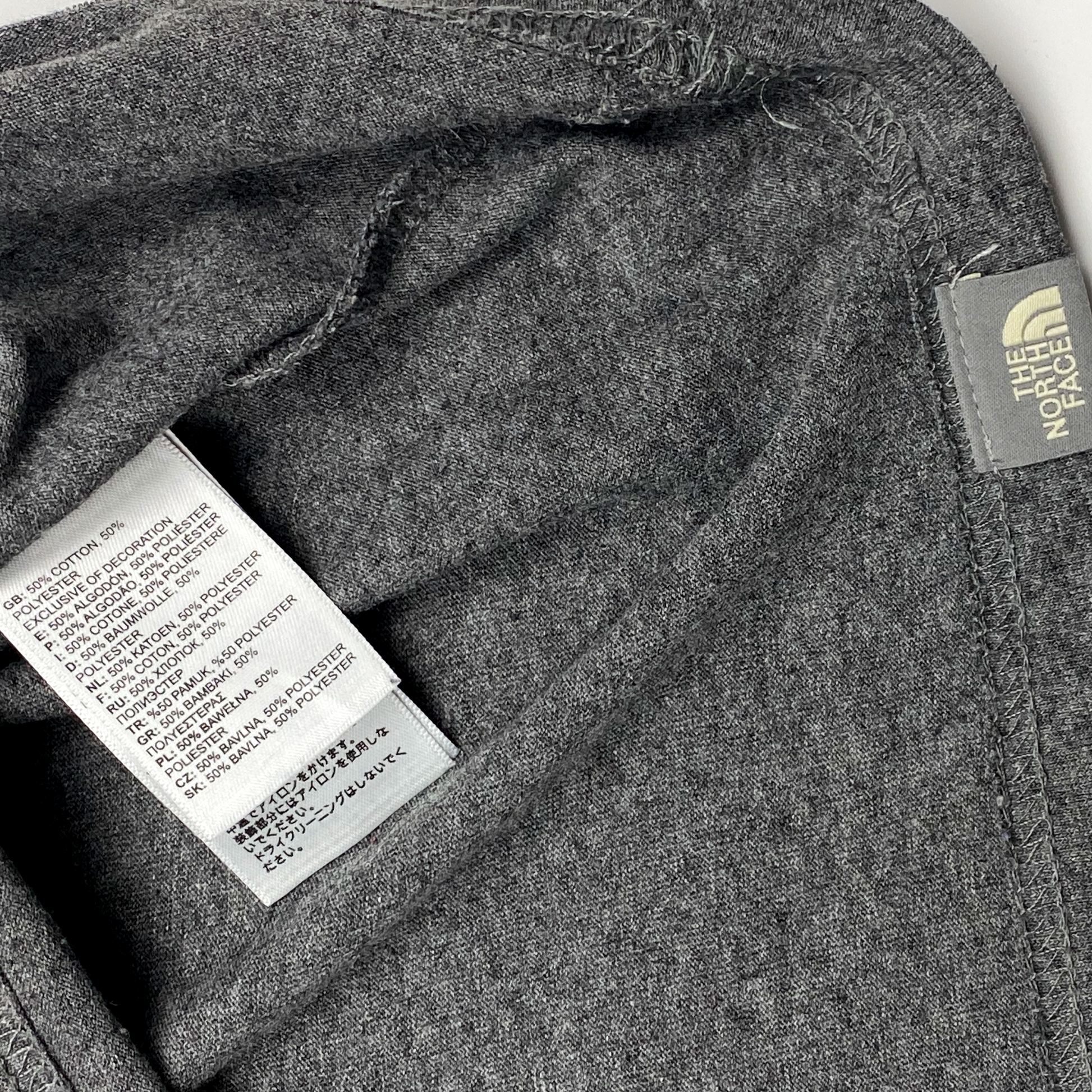 Livingston Grey The North Face T-Shirt | Medium