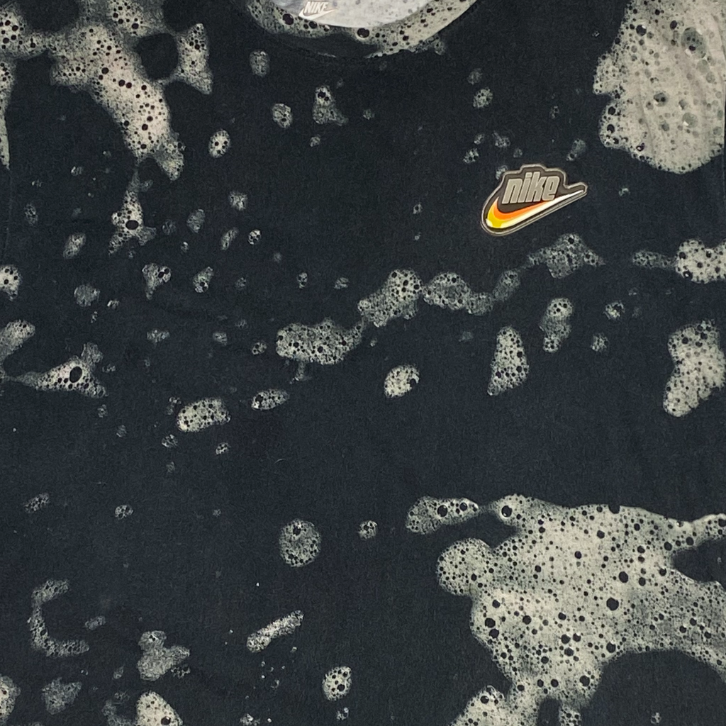 Nike ‘Keep it Clean’ T-Shirt | Medium